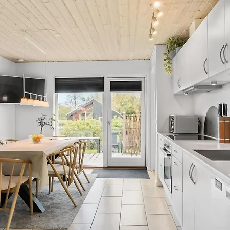 Lovely In With Kitchen Holiday home Stubbekobing