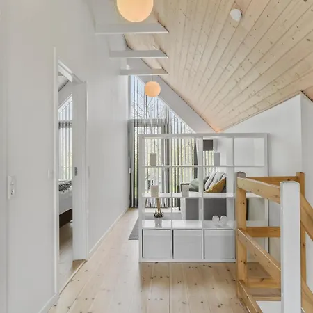 Lovely In With Kitchen Holiday home *