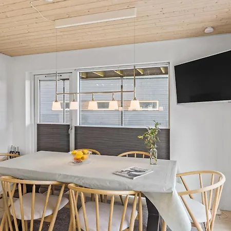 Lovely In With Kitchen * Stubbekøbing